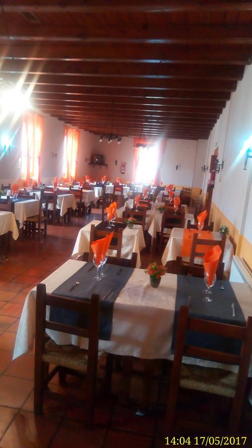 Hostal De La Villa Molinos Exterior photo