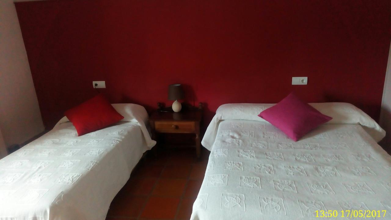Hostal De La Villa Molinos Exterior photo
